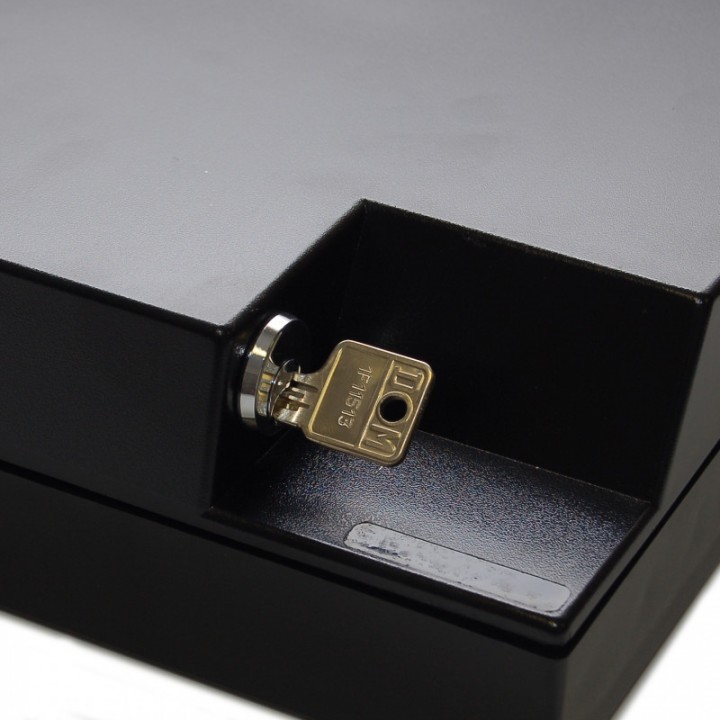 Coffret de rangement sécurisé pour cartes plastique 1457011
